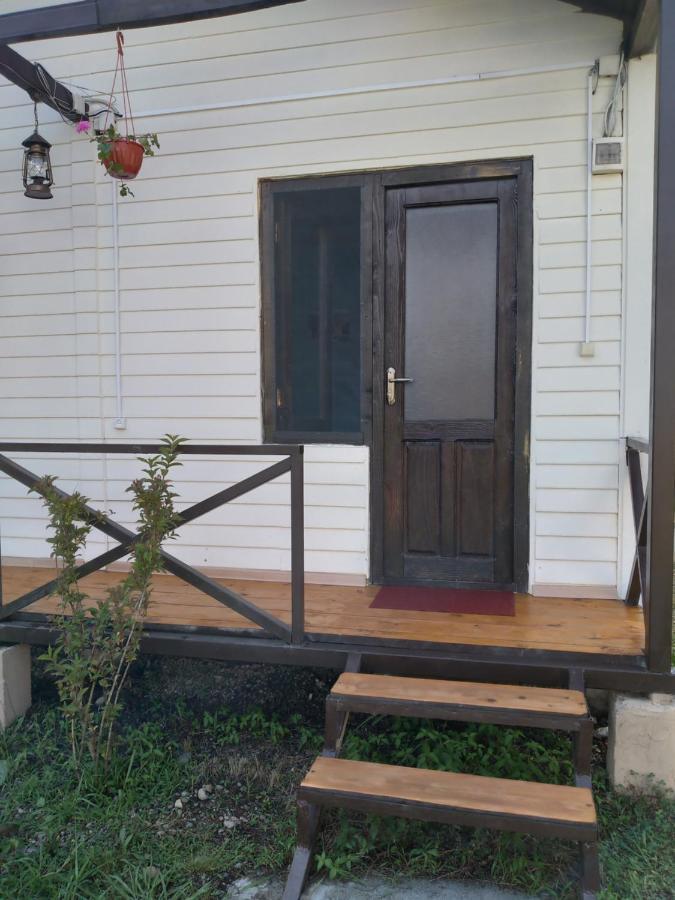 Апарт-Отель "У Речки" Kuchkisabano Exterior foto